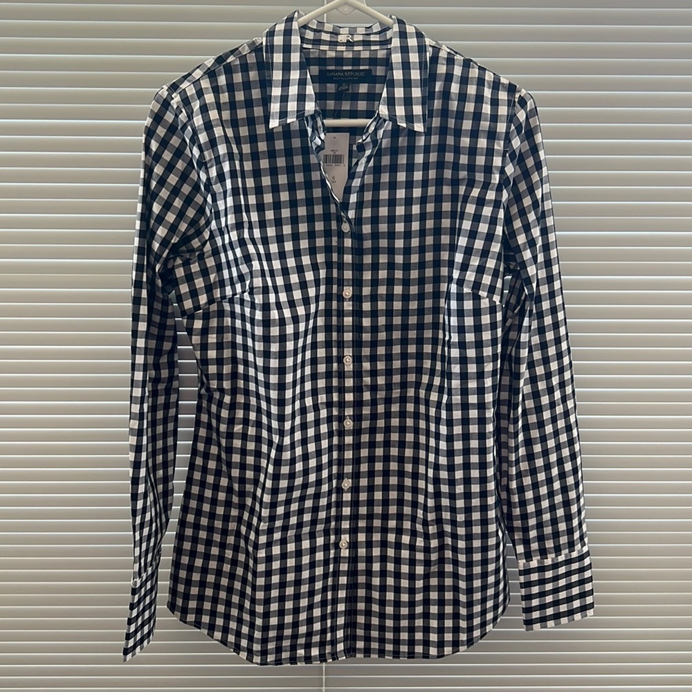 NWT Banana Republic Gingham Black shirt size 6Tall
